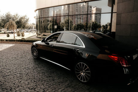 Аренда авто VIP класса с водителем в Краснодаре