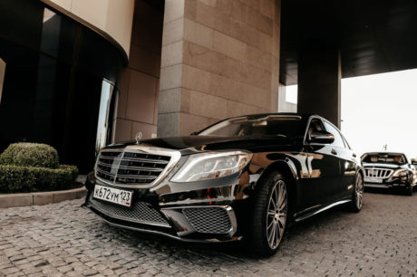 Аренда авто VIP класса с водителем в Краснодаре