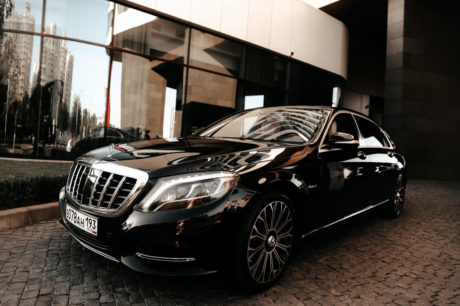 Аренда авто VIP класса с водителем в Краснодаре